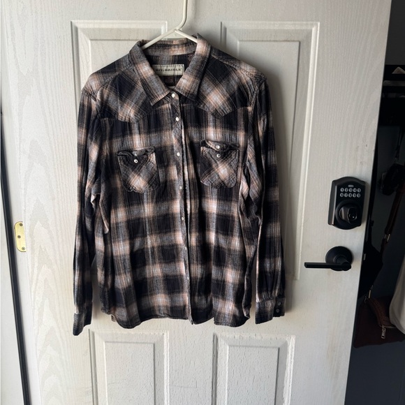 Flannel - Picture 1 of 1